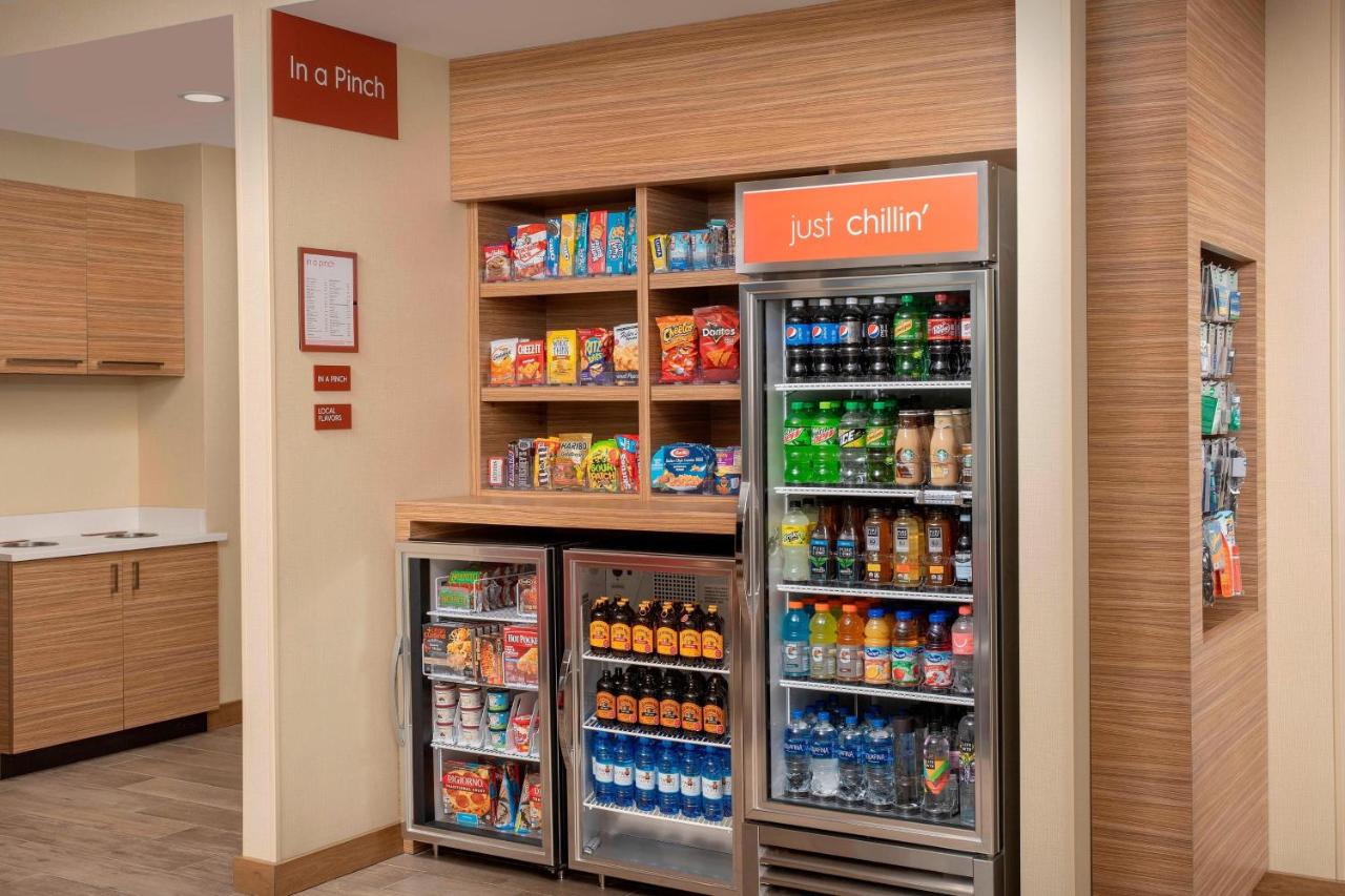 | TownePlace Suites by Marriott College Park