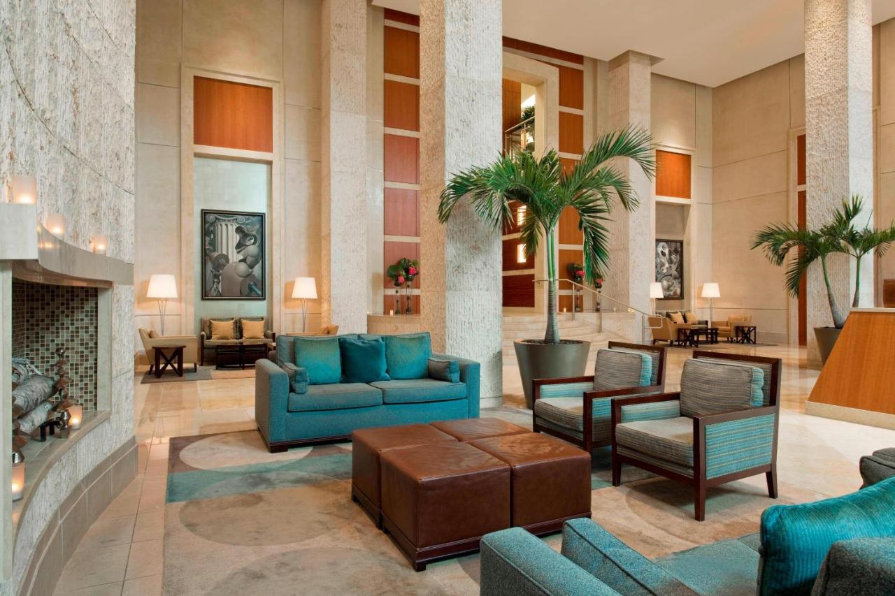 | The Westin Alexandria Old Town