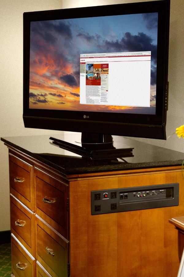 Concierge Level Double Room with Two Double Beds at Atlanta Marriott Alpharetta