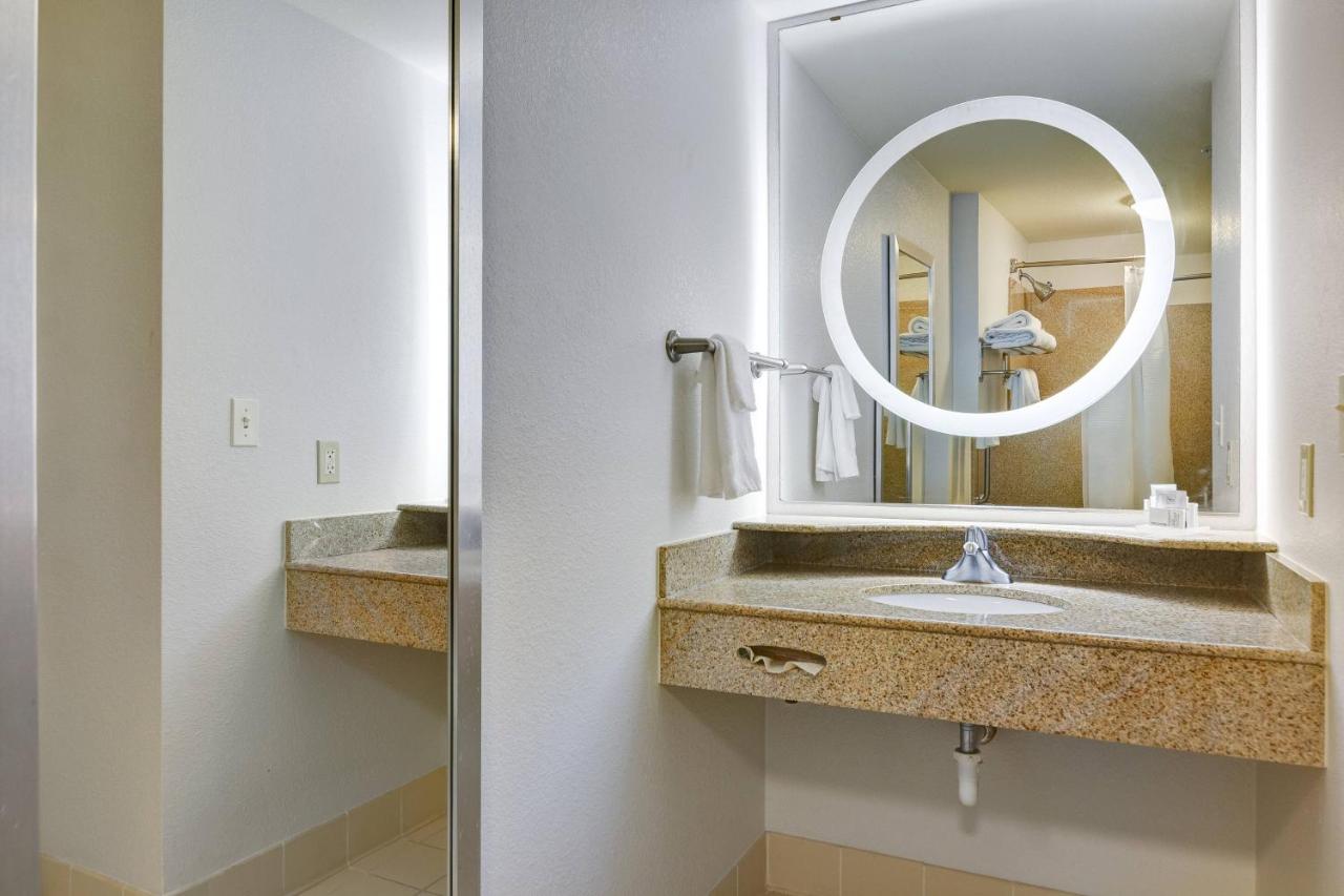 King Studio with Sofa Bed at SpringHill Suites Shreveport-Bossier City/Louisiana Downs