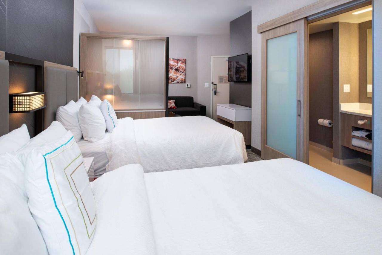 | SpringHill Suites by Marriott Kansas City Northeast