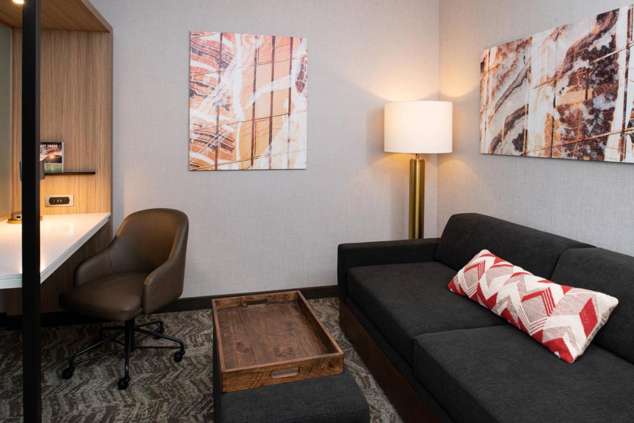 | SpringHill Suites by Marriott Kansas City Northeast