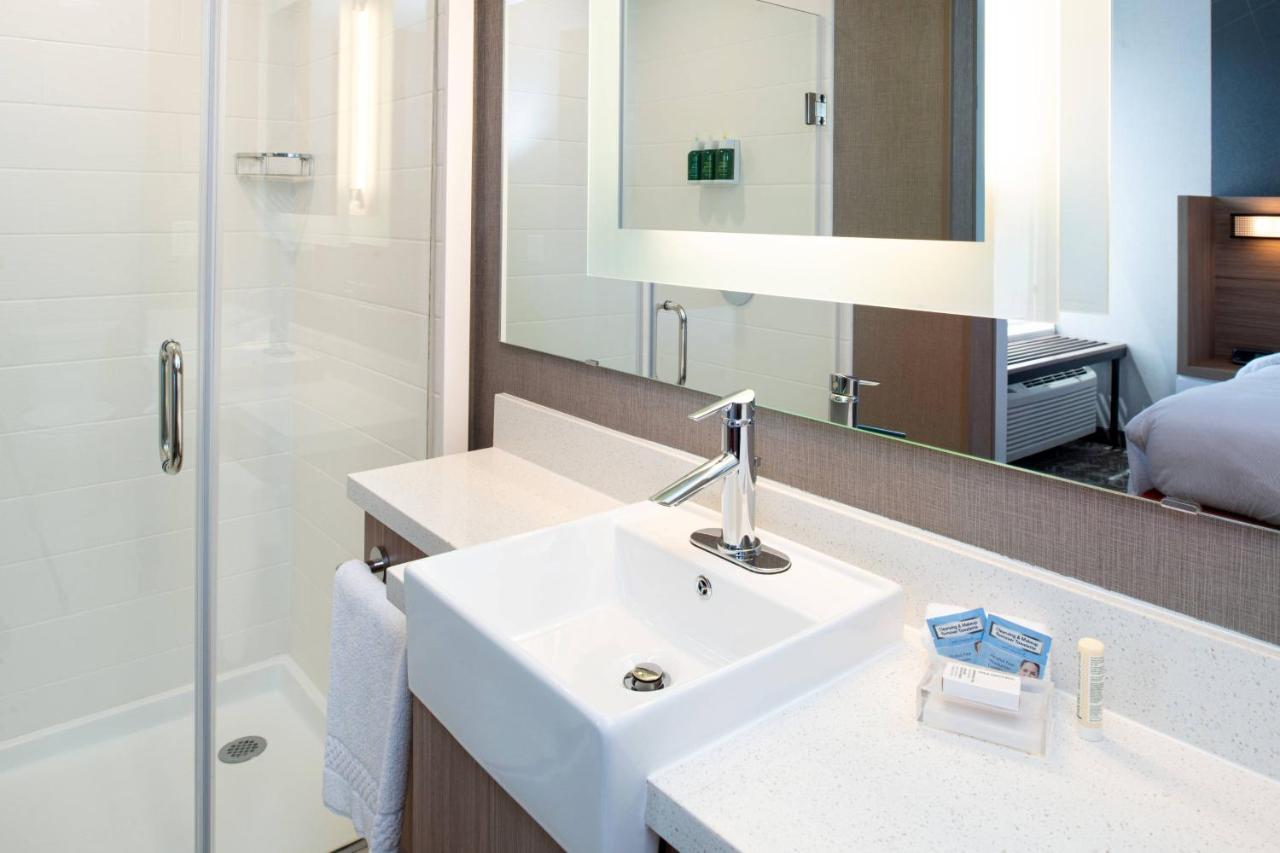 | SpringHill Suites by Marriott Kansas City Northeast