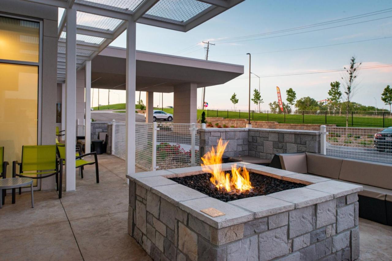 | SpringHill Suites by Marriott Kansas City Northeast