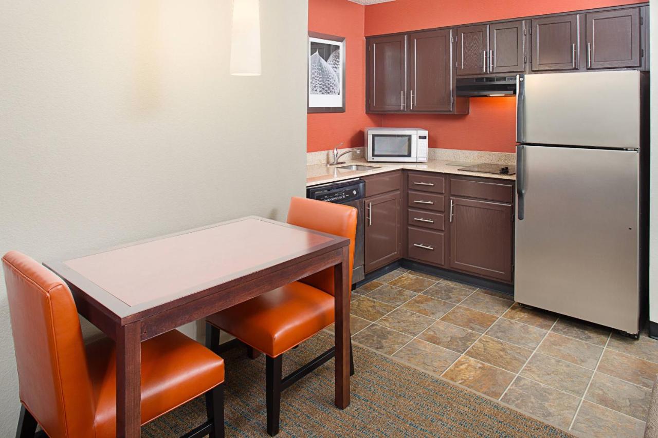 | Residence Inn Richmond Northwest