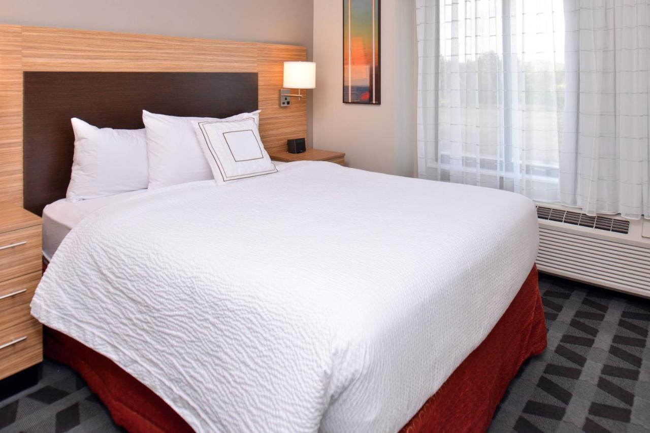 | TownePlace Suites by Marriott Gillette