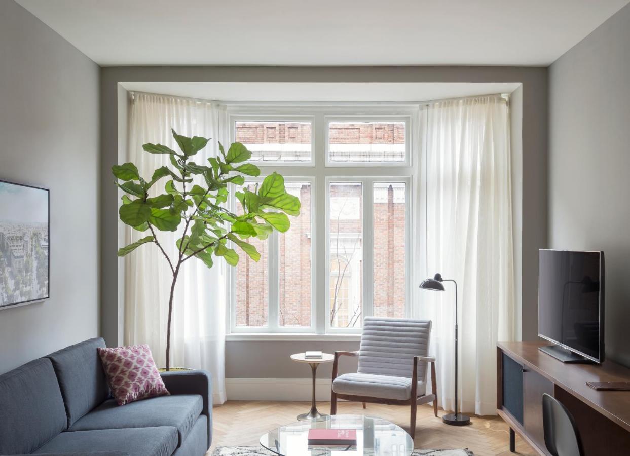 | ROOST Rittenhouse