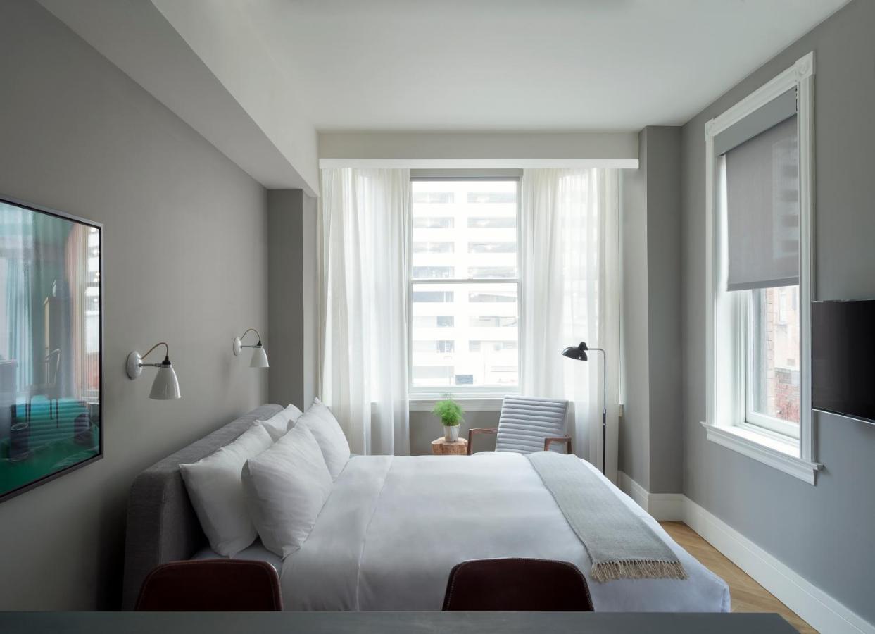 | ROOST Rittenhouse