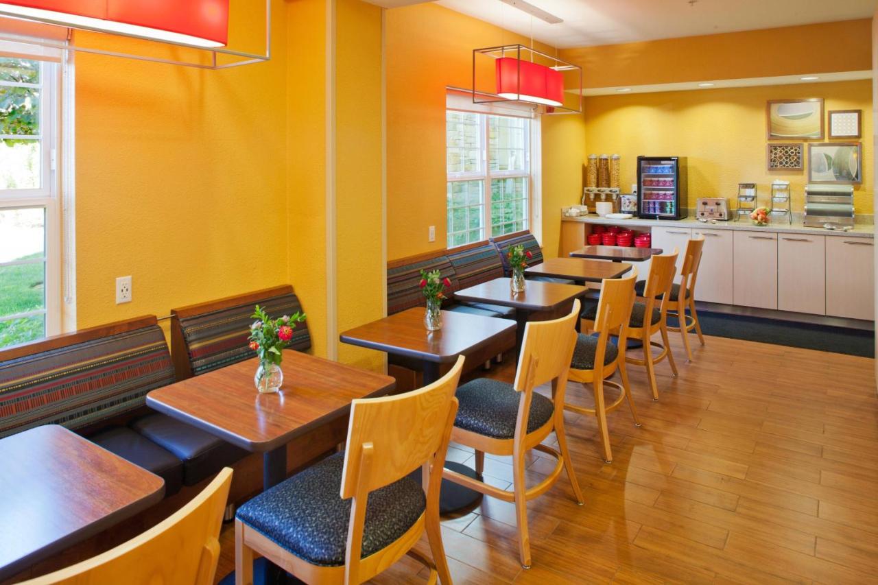 | TownePlace Suites by Marriott Medford