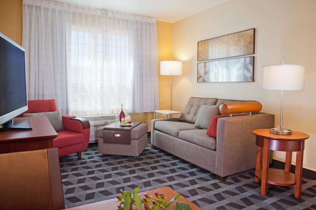 | TownePlace Suites by Marriott Medford