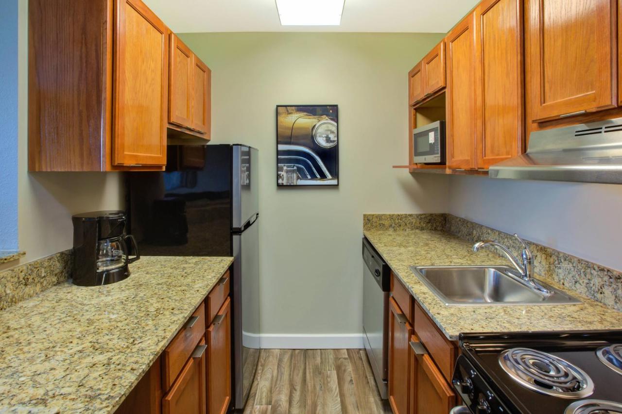  | TownePlace Suites Detroit Sterling Heights