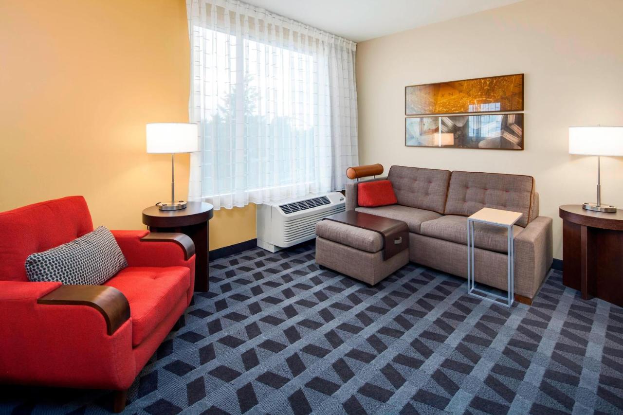 Two-Bedroom Suite at TownePlace Suites by Marriott Bellingham