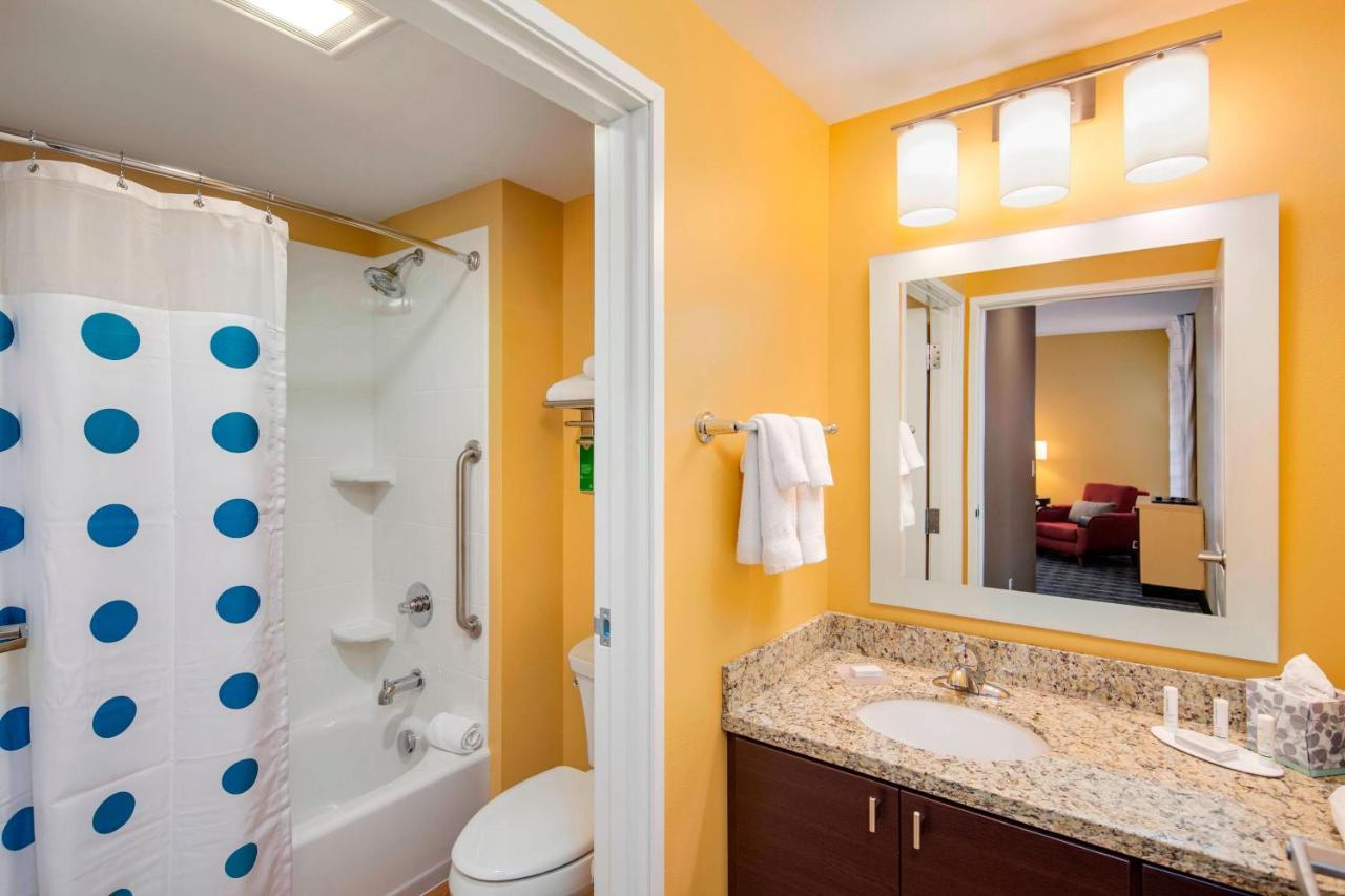 Two-Bedroom Suite at TownePlace Suites by Marriott Bellingham