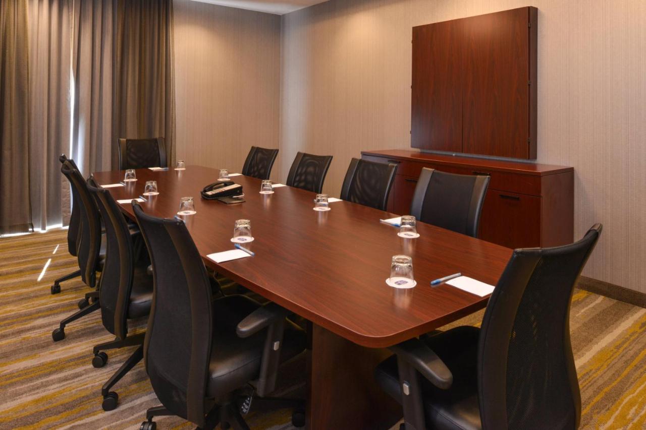| Springhill Suites by Marriott Pittsburgh Mills