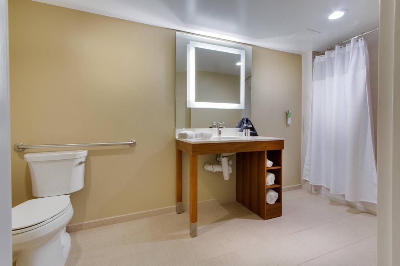 | SpringHill Suites by Marriott Orlando Lake Buena Vista South