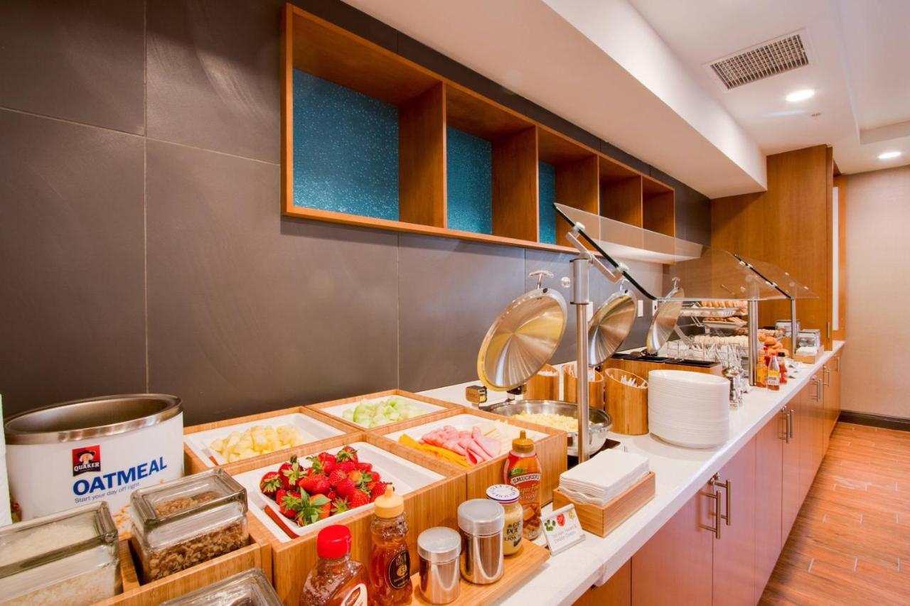 | SpringHill Suites by Marriott Orlando Lake Buena Vista South
