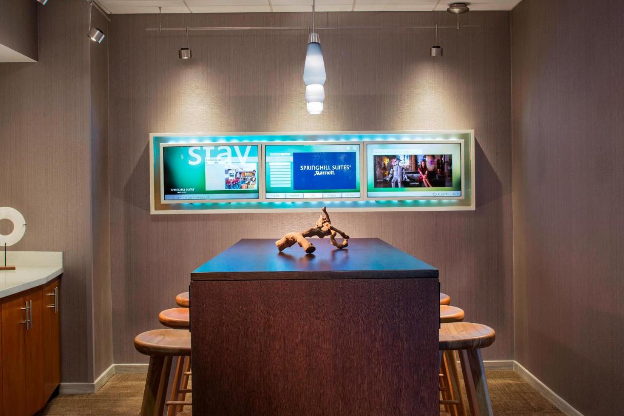  | Springhill Suites By Marriott Chicago Lincolnshire