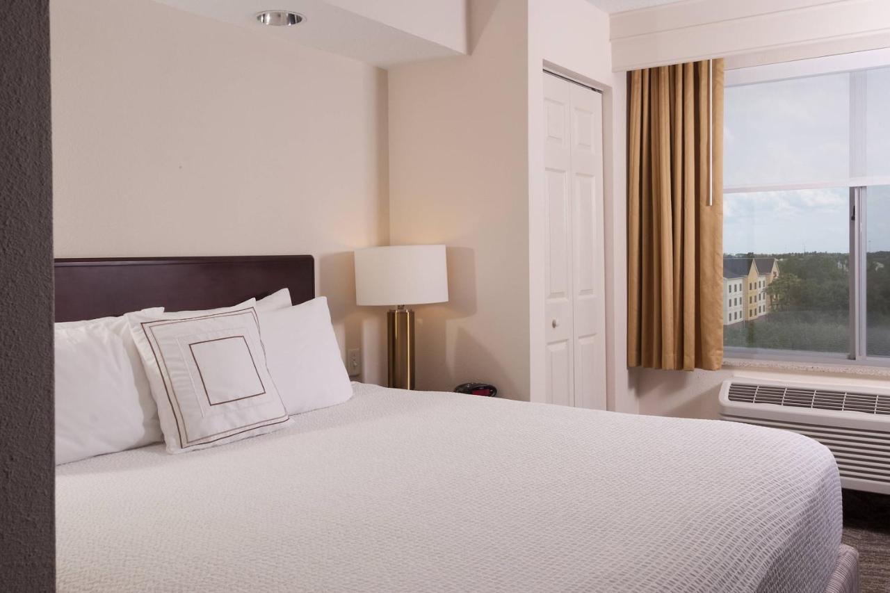 | Springhill Suites by Marriott Orlando Airport