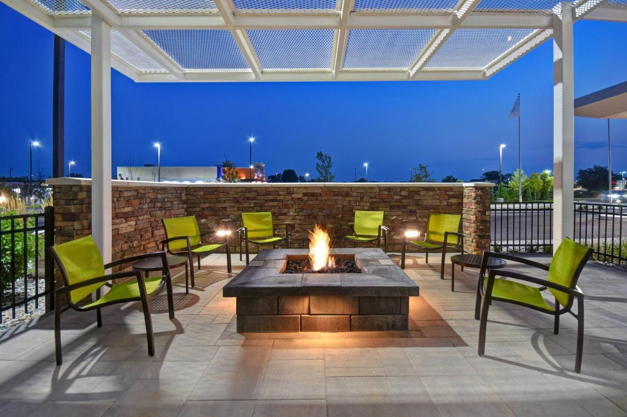 | SpringHill Suites Holland