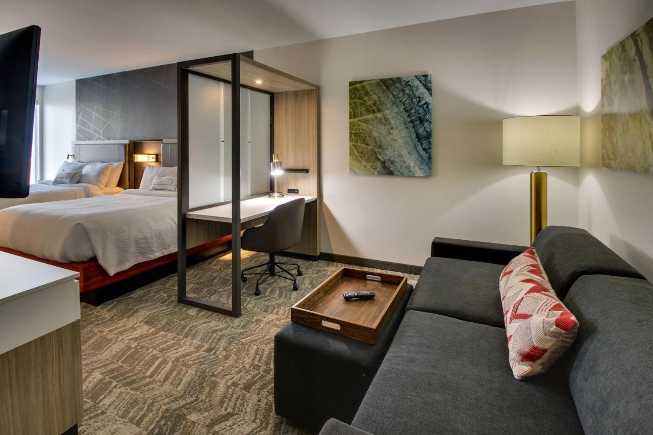 Suite, 2 Queen, Sofa bed, Trundle bed at SpringHill Suites by Marriott Gulfport I-10
