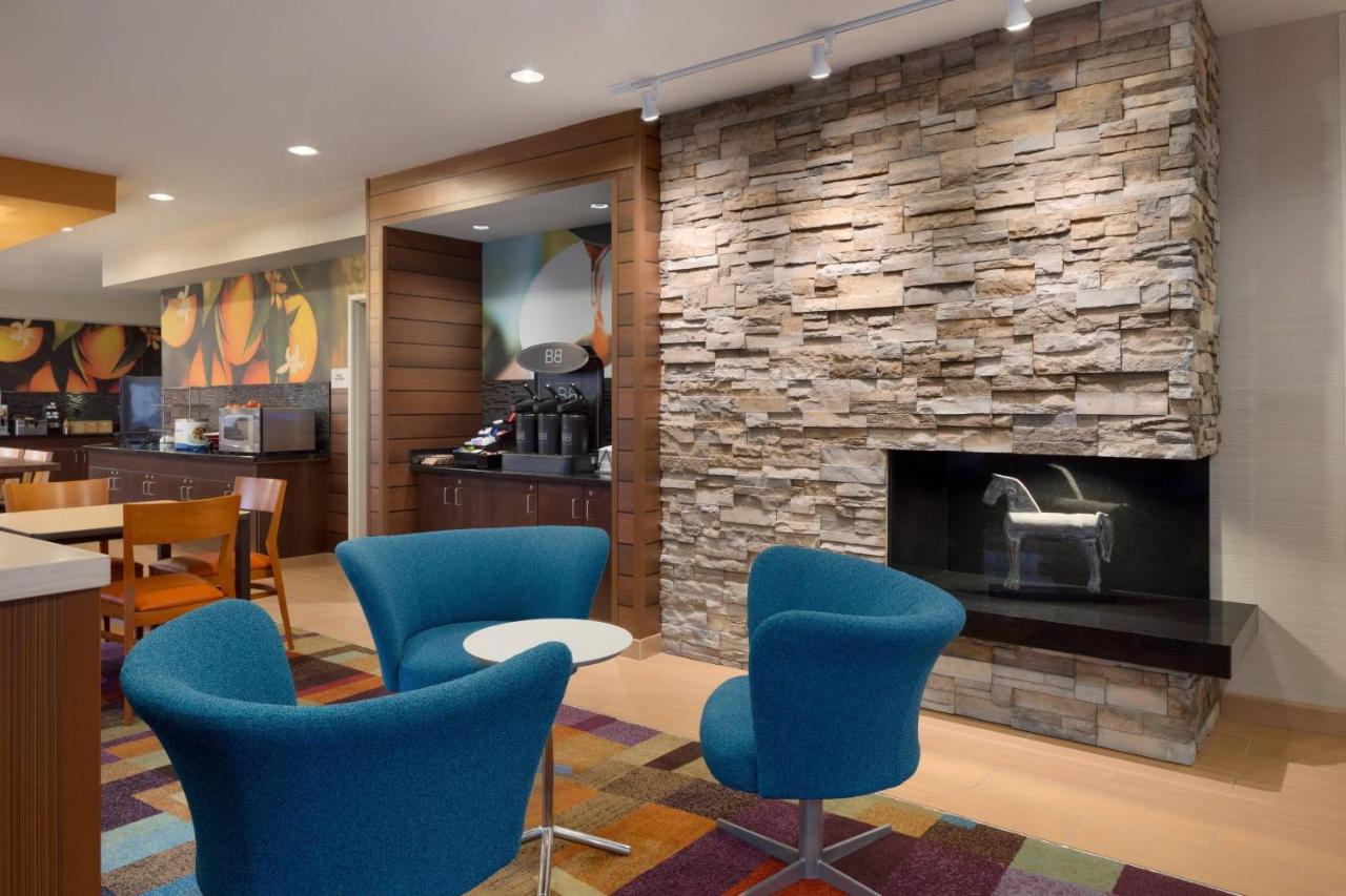 | Fairfield Inn & Suites Youngstown Boardman/Poland