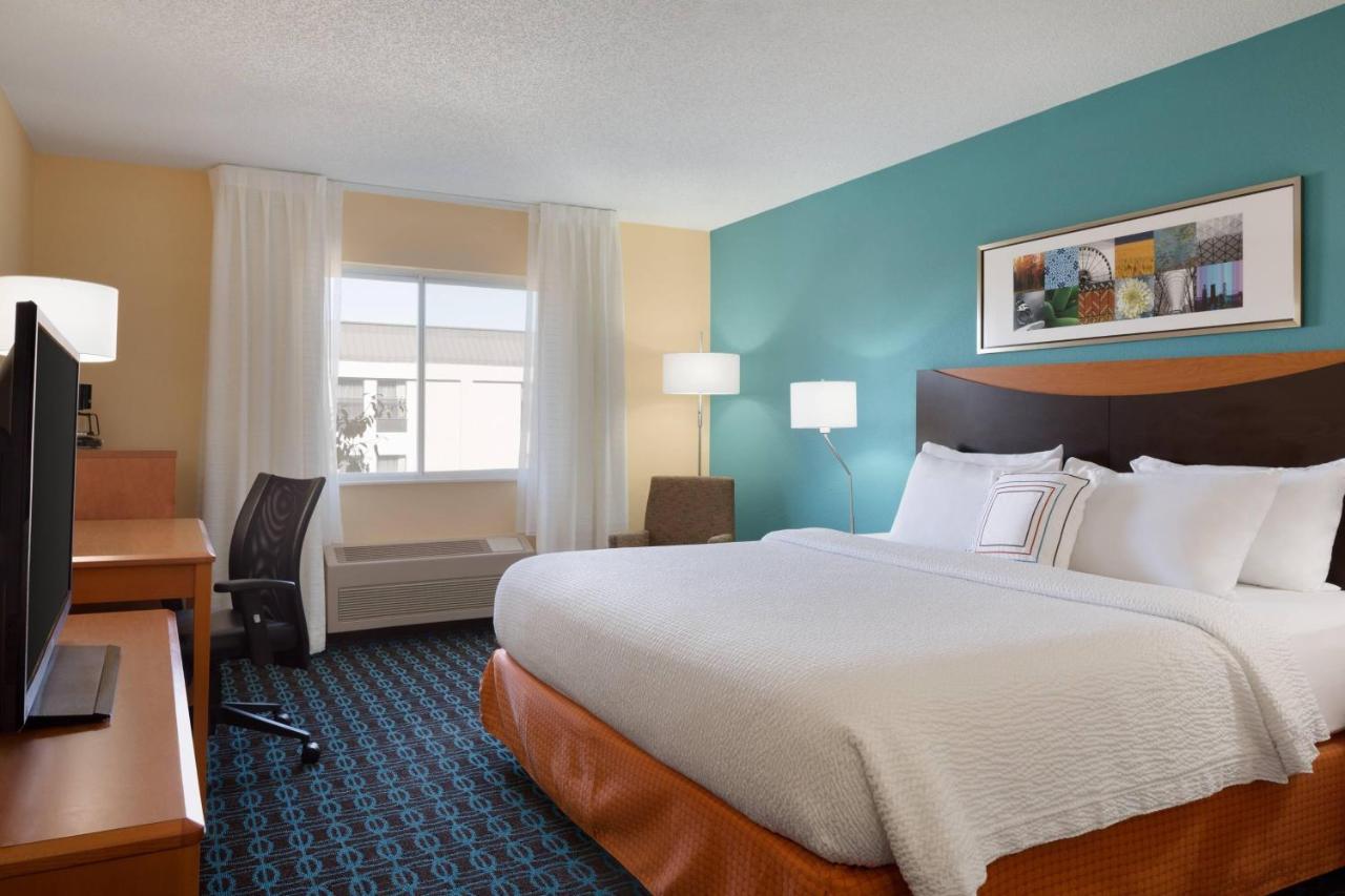 | Fairfield Inn & Suites Youngstown Boardman/Poland