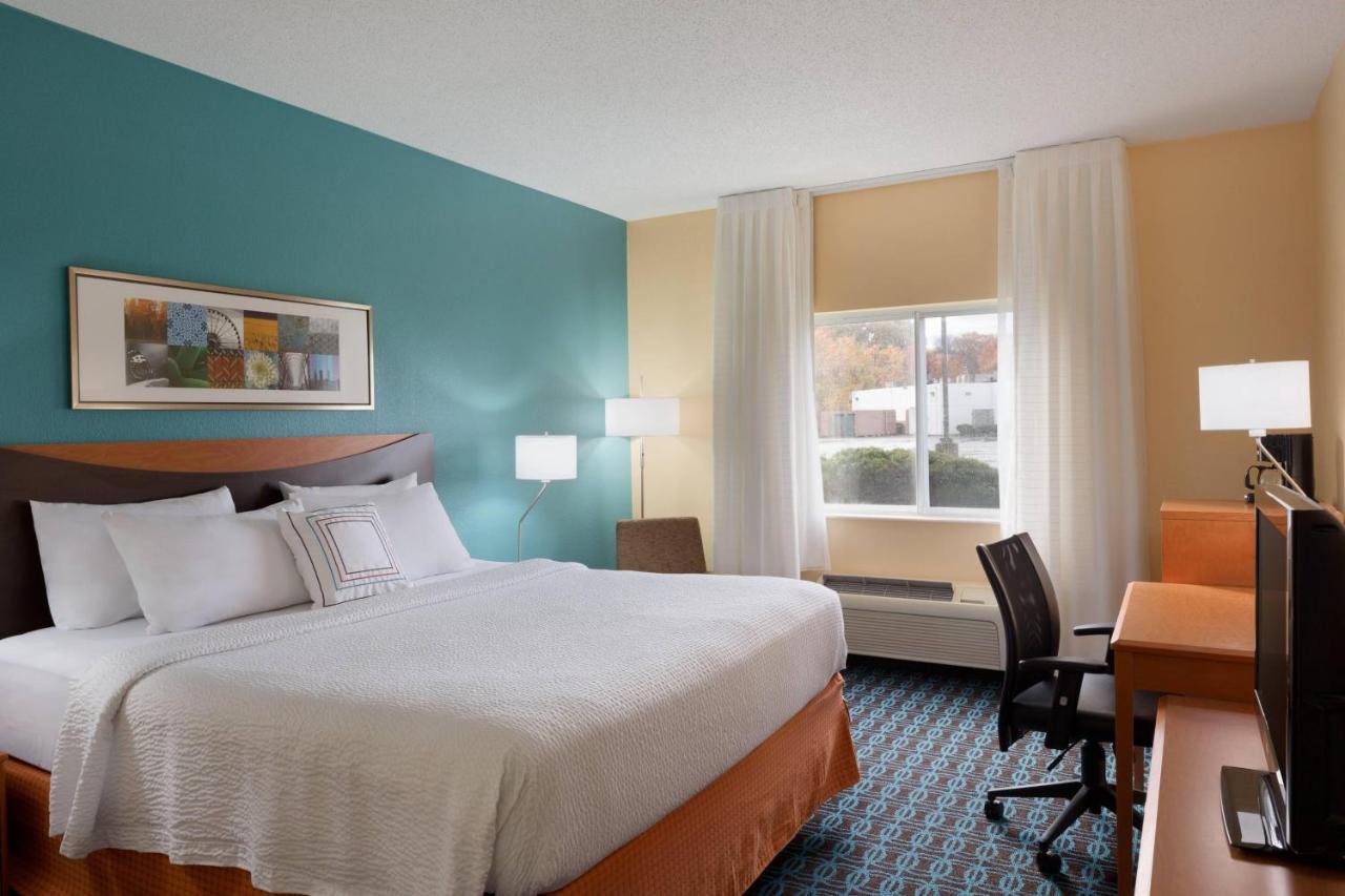 | Fairfield Inn & Suites Youngstown Boardman/Poland