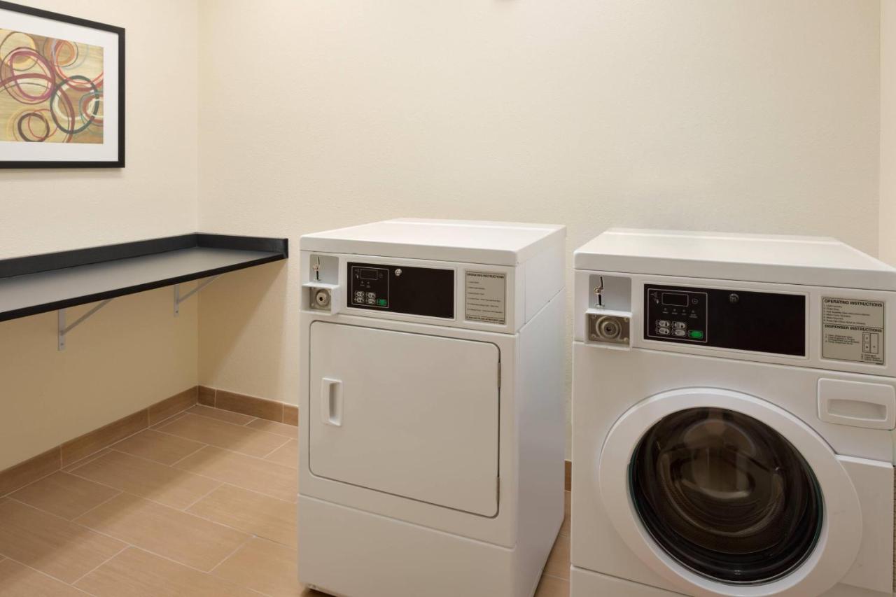 | Fairfield Inn & Suites Youngstown Boardman/Poland