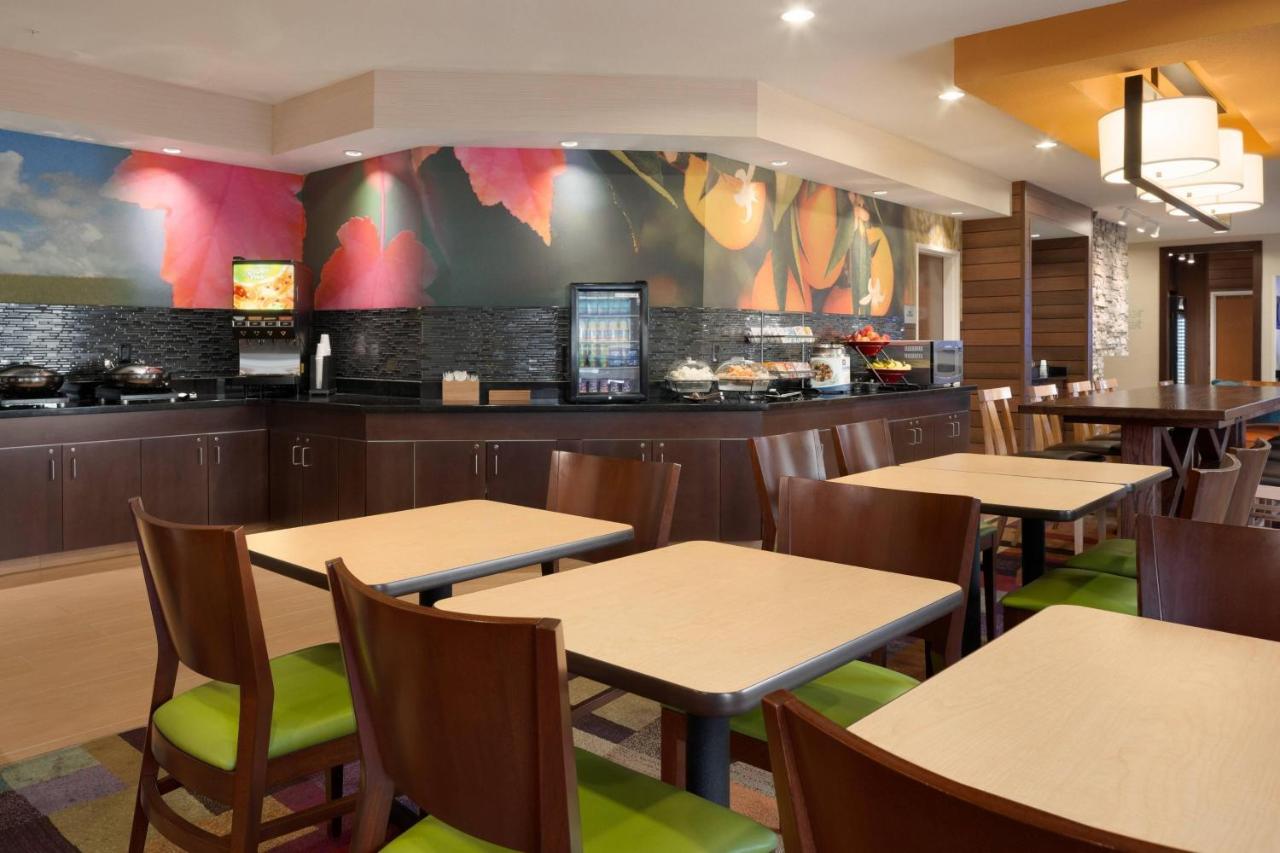 | Fairfield Inn & Suites Youngstown Boardman/Poland