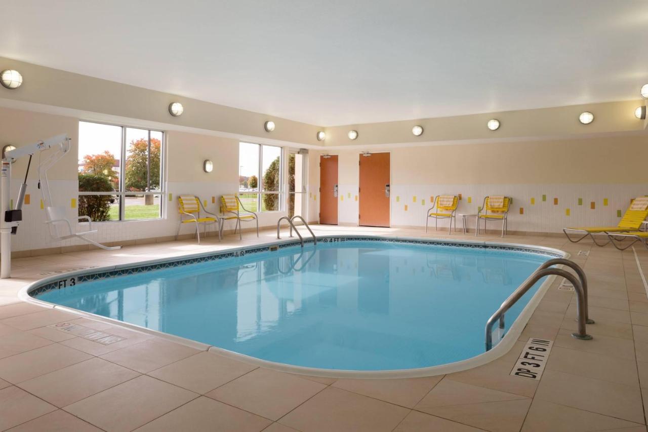 | Fairfield Inn & Suites Youngstown Boardman/Poland