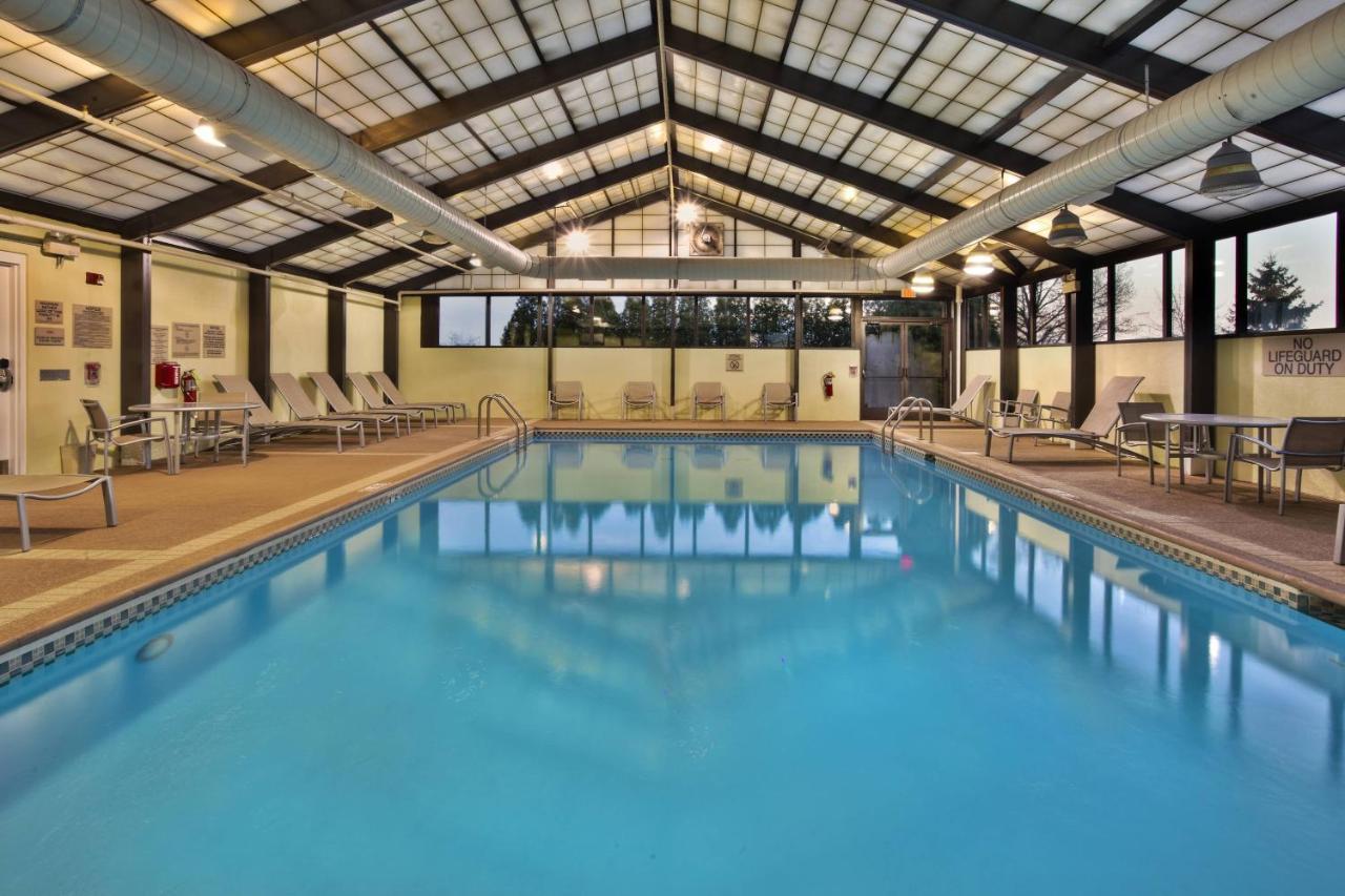 | Springhill Suites by Marriott Chicago Elmhurst/Oakbrook Area