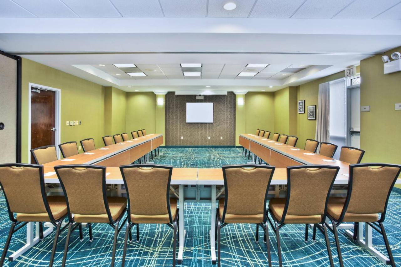 | Springhill Suites by Marriott Chicago Elmhurst/Oakbrook Area
