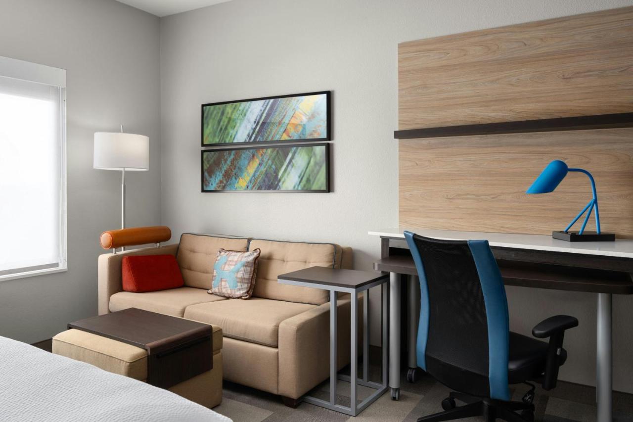  | TownePlace Suites by Marriott Houston Hobby Airport