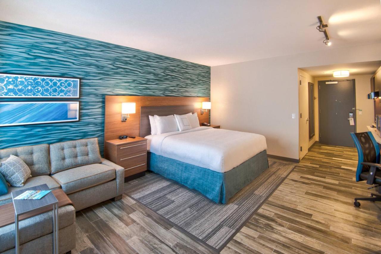 | TownePlace Suites by Marriott Miami Airport