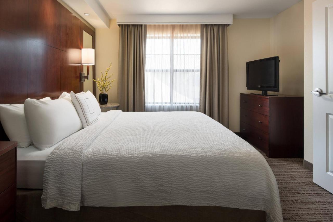 | Residence Inn by Marriott Camarillo