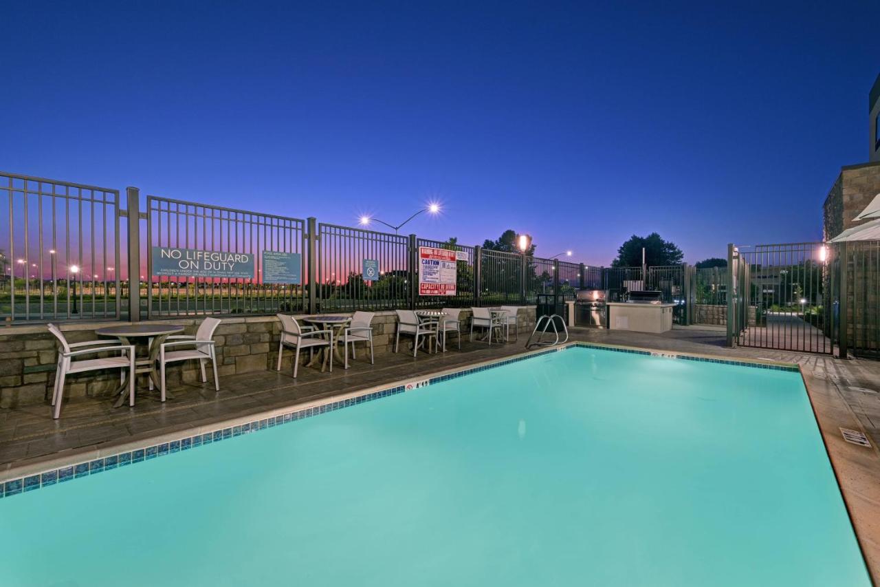 | TownePlace Suites Sacramento Airport Natomas