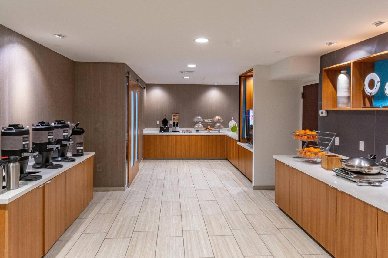  | SpringHill Suites Anchorage Midtown