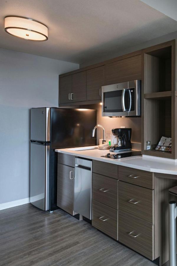 Studio, 2 Queen at TownePlace Suites by Marriott San Diego Airport/Liberty Station