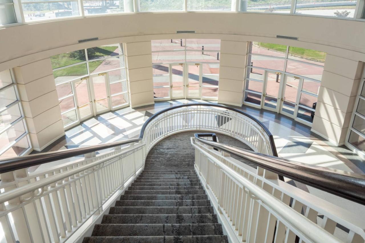 | Macon Marriott City Center
