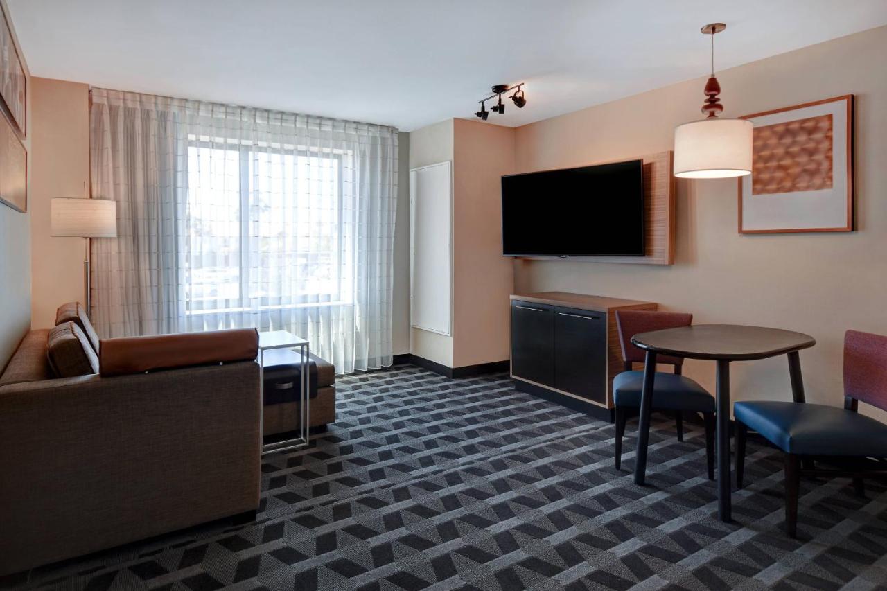  | TownePlace Suites Las Vegas Airport South