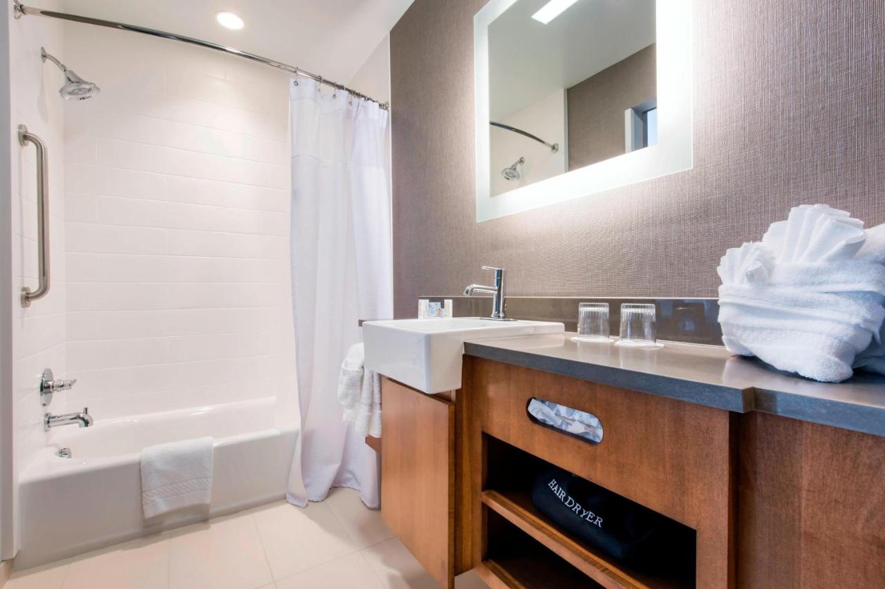  | SpringHill Suites by Marriott Gallup