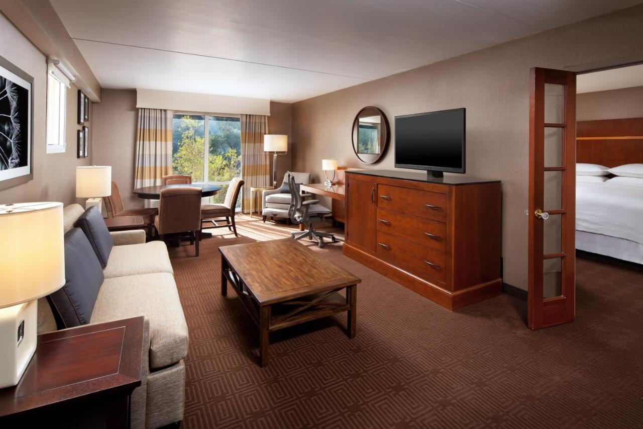  | Sheraton Agoura Hills Hotel