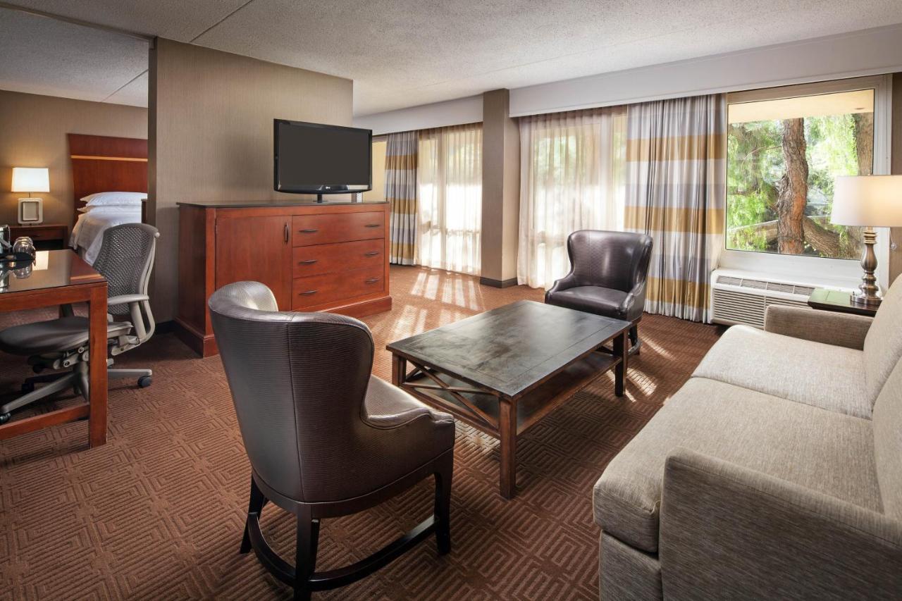  | Sheraton Agoura Hills Hotel