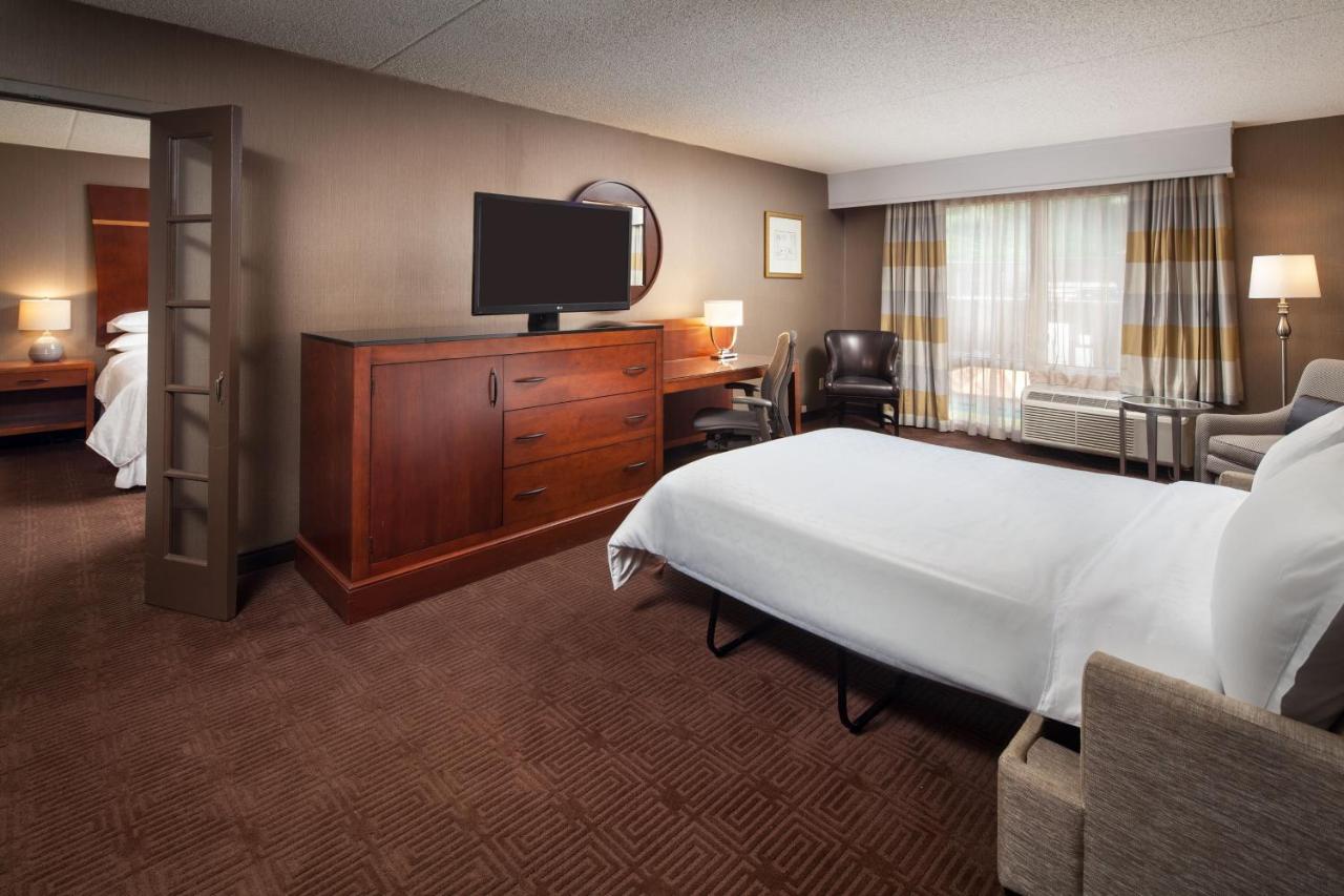  | Sheraton Agoura Hills Hotel