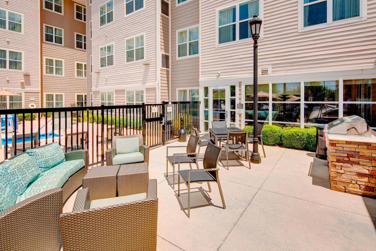 | Residence Inn by Marriott Roanoke Airport
