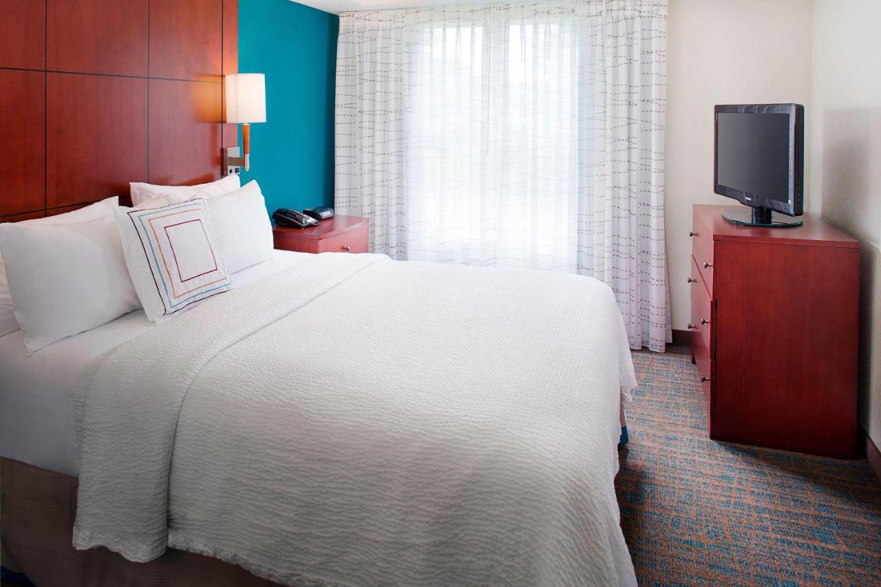 | Residence Inn by Marriott Roanoke Airport