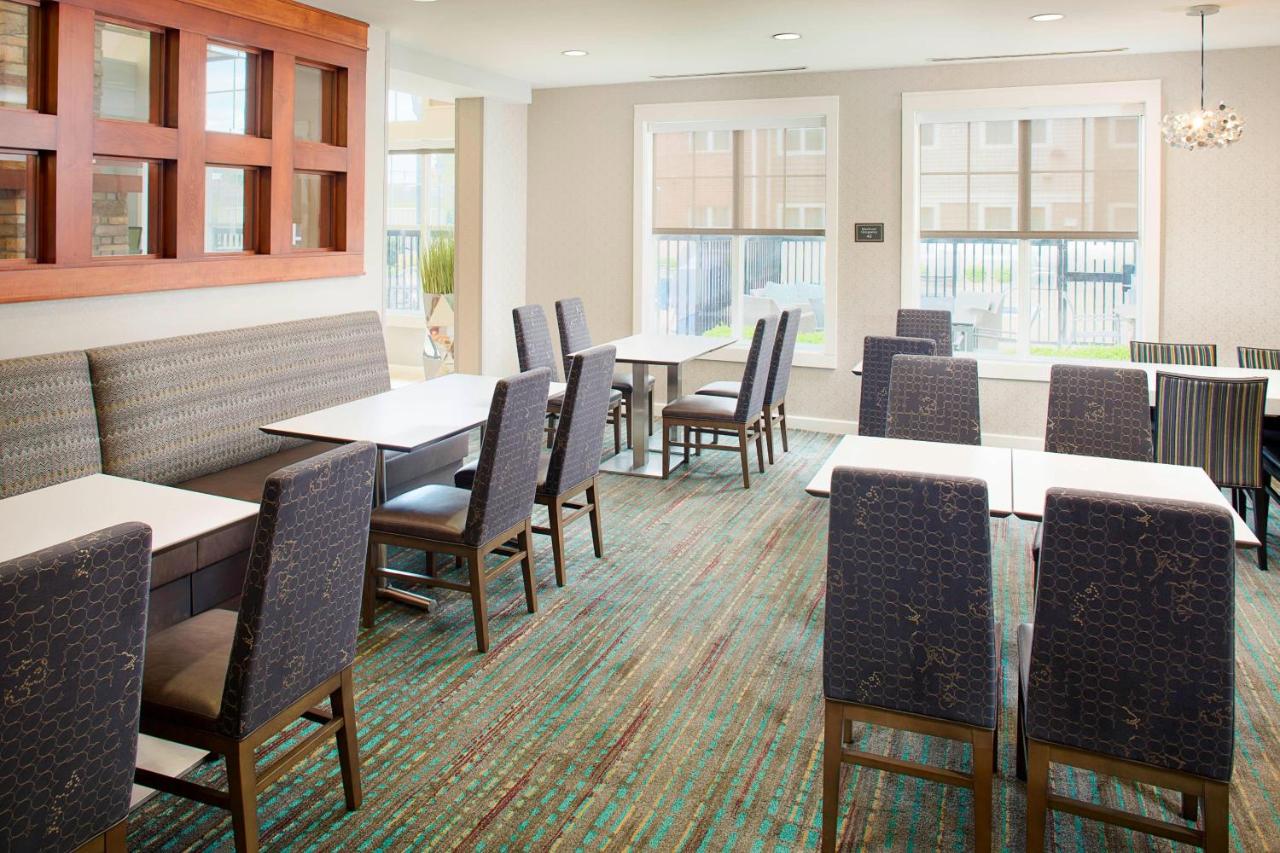 | Residence Inn by Marriott Roanoke Airport
