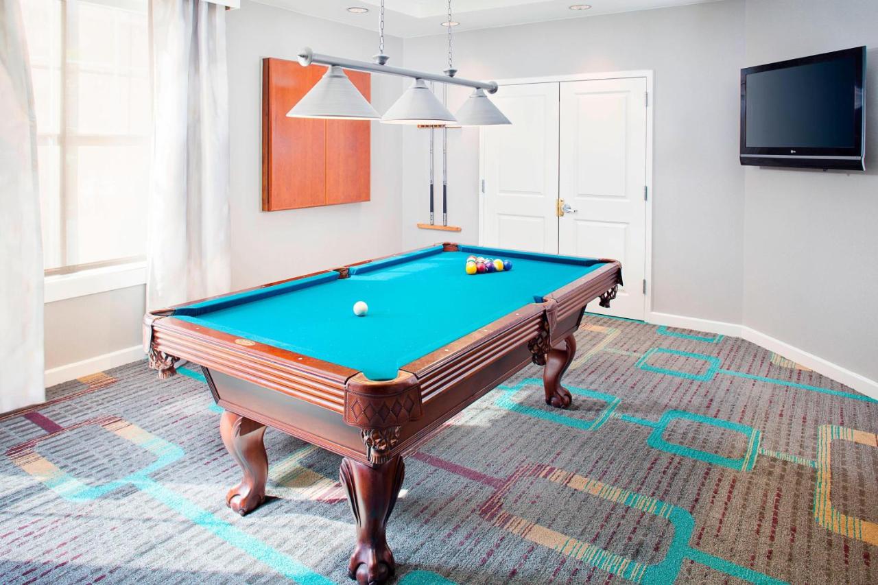 | Residence Inn by Marriott Roanoke Airport