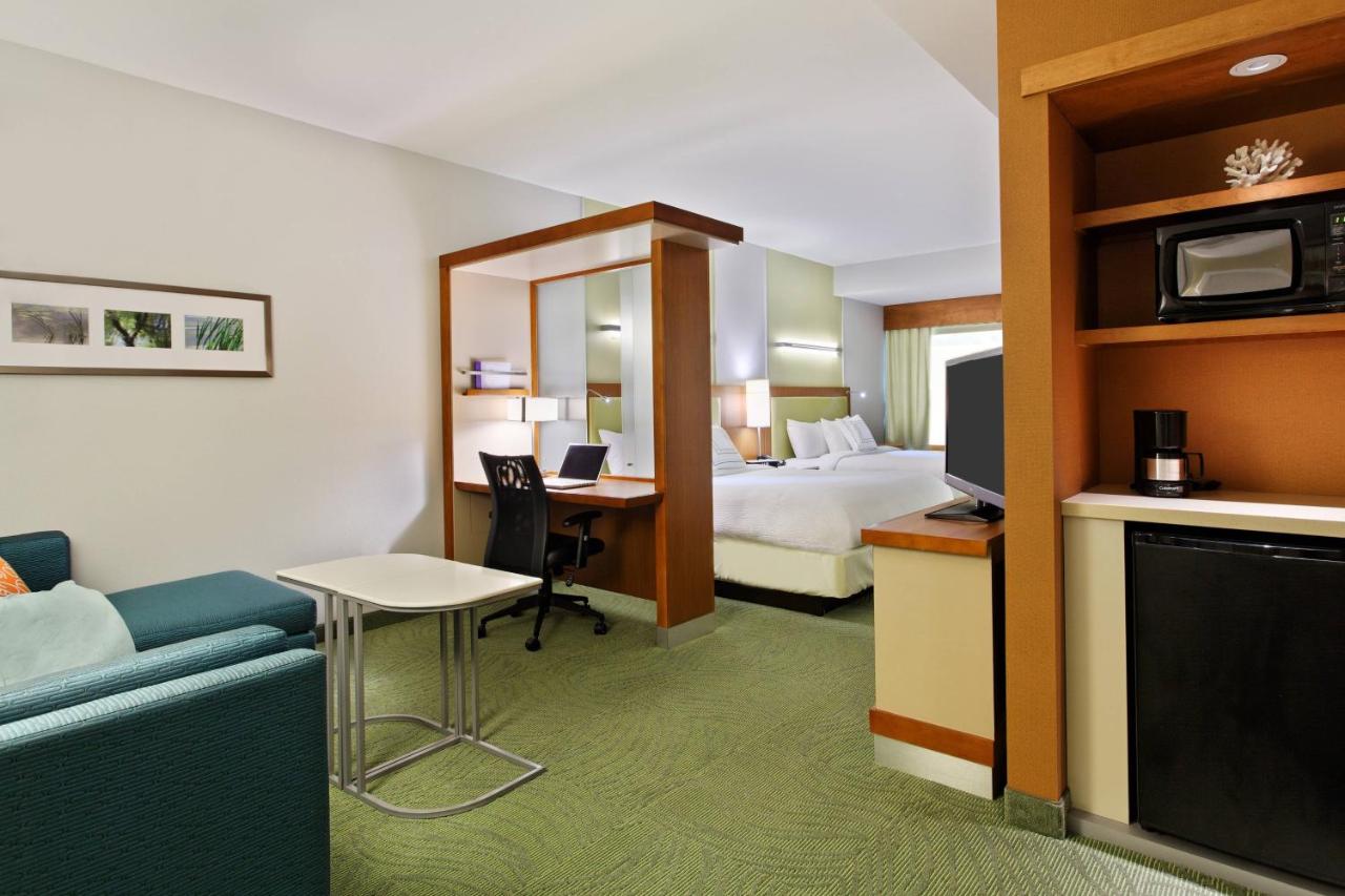  | SpringHill Suites Pensacola