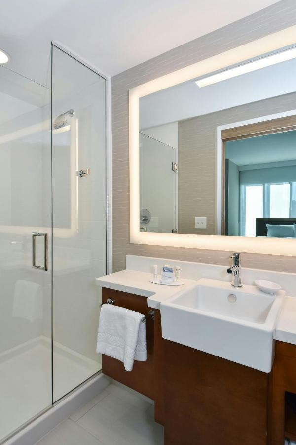 King Studio with Sofa Bed at SpringHill Suites Charlotte City Center